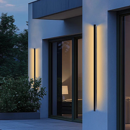 Sleek Energy Efficient Outdoor LED Wall Lamp